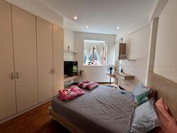 The Edgewater (D17), Condominium #466008781